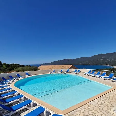 Mini 69 - Piscine Chauffee *